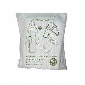 Kit accappatoio, asciugamano e ciabatta biodegradabile e riutilizzabile