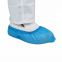 Copriscarpe monouso in polietilene con elastico di chiusura alla caviglia per rispettare le regole di igiene - scatola da 20 box da 100pz