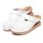 Zoccolo Baldo 5/59 Bianco chiuso con elastico e laccio appoggio piede su legno